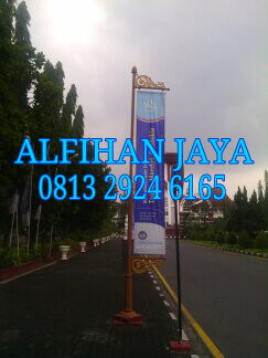 tiang banner baliho papan reklame